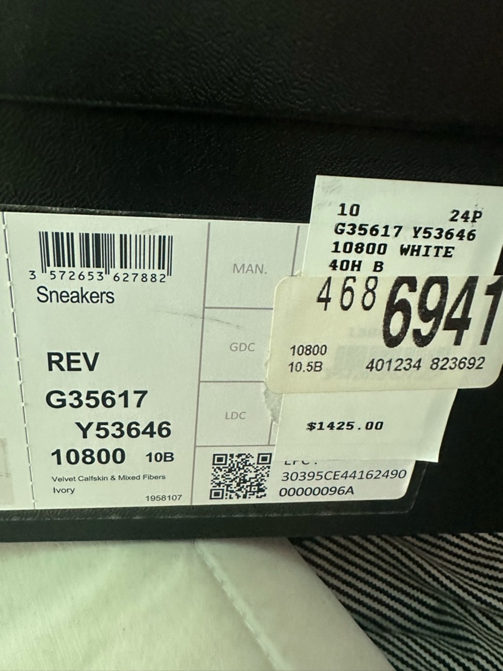 CHANEL White and Black Women's Athletic Sneakers with Black Laces - Picture 7 of 7